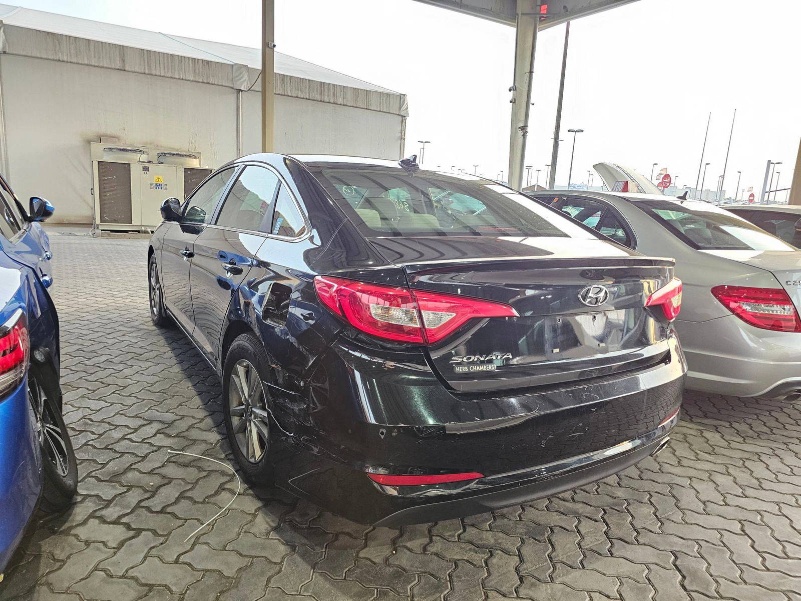 2015 HYUNDAI SONATA — 149949 Miles — Lot FH175131 — Souq - Marhaba Auctions Used Cars - Image 5