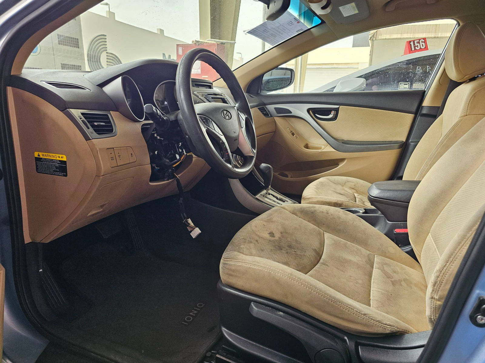 2012 HYUNDAI ELANTRA — 192272 Miles — Lot AE1CU272612 — Souq - Marhaba Auctions Used Cars - Image 8