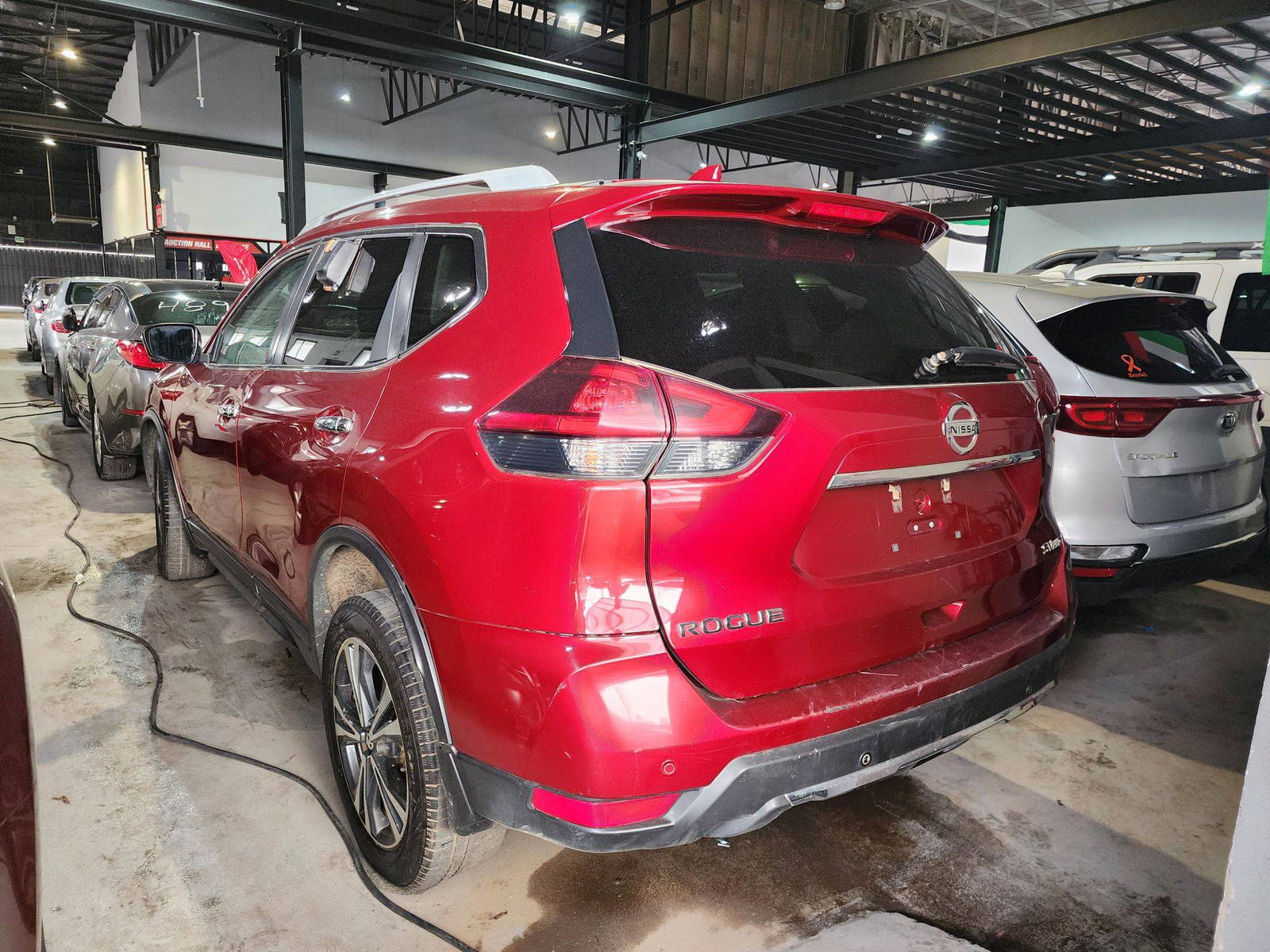 2019 NISSAN ROGUE — 198930 KM — Lot 12149427 — Souq - Marhaba Auctions Used Cars - Image 5