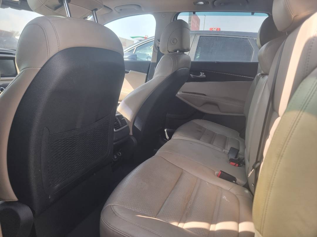 KIA SORENTO 2017 - Marhaba Auction Used Cars - Image 5