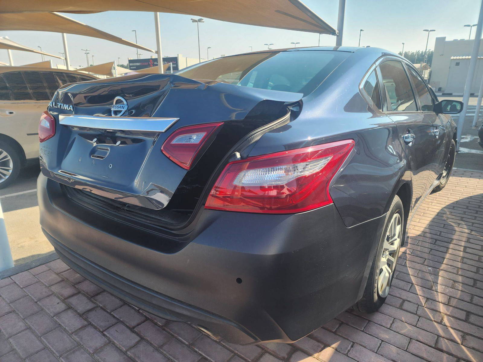 2018 NISSAN ALTIMA — 118277 Miles — Lot 65947693 - Marhaba Auctions Used Cars - Image 11