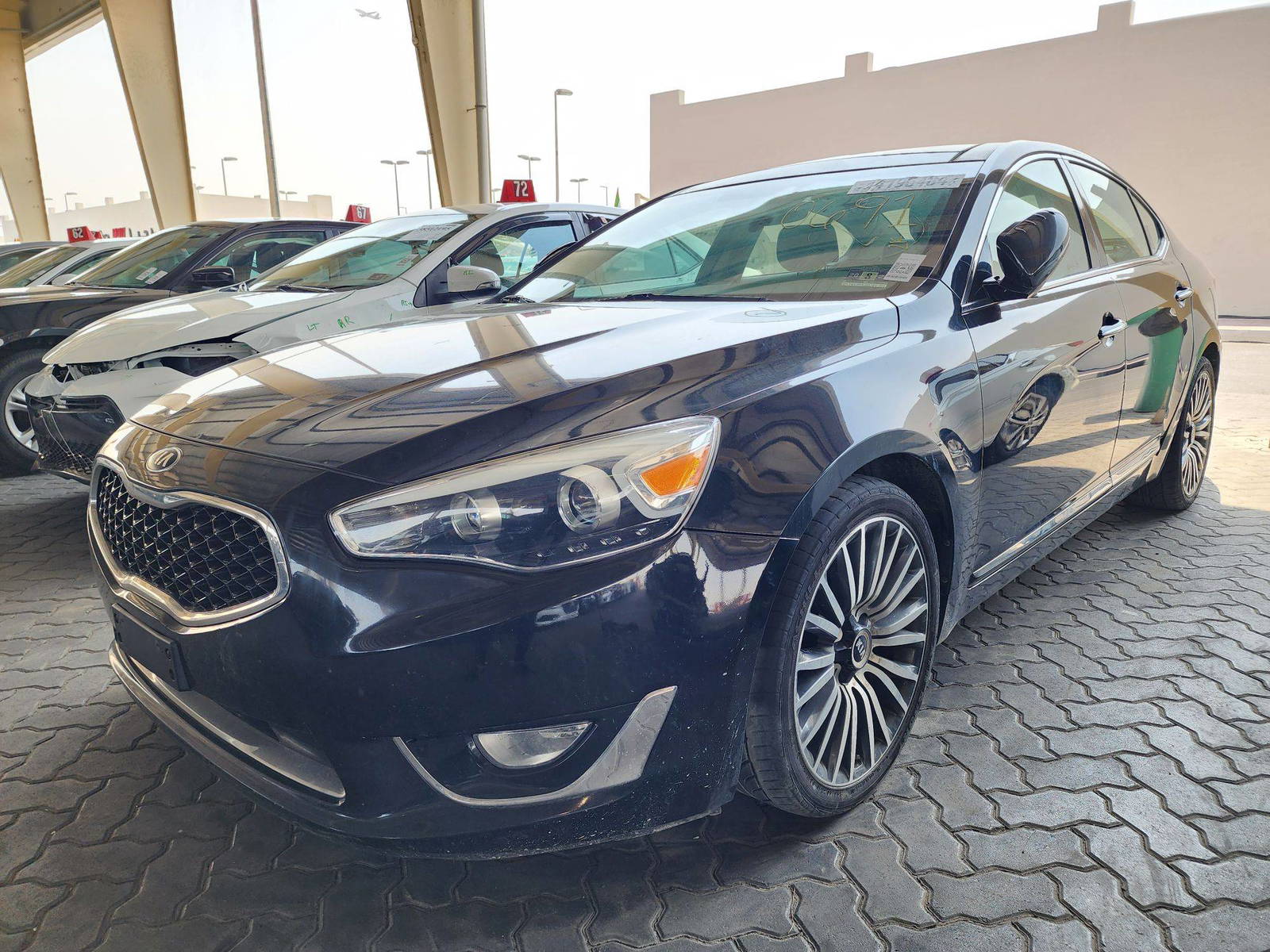 2014 KIA CADENZA — 85900 Miles — Lot 44196484 — Souq - Marhaba Auctions Used Cars - Image 8