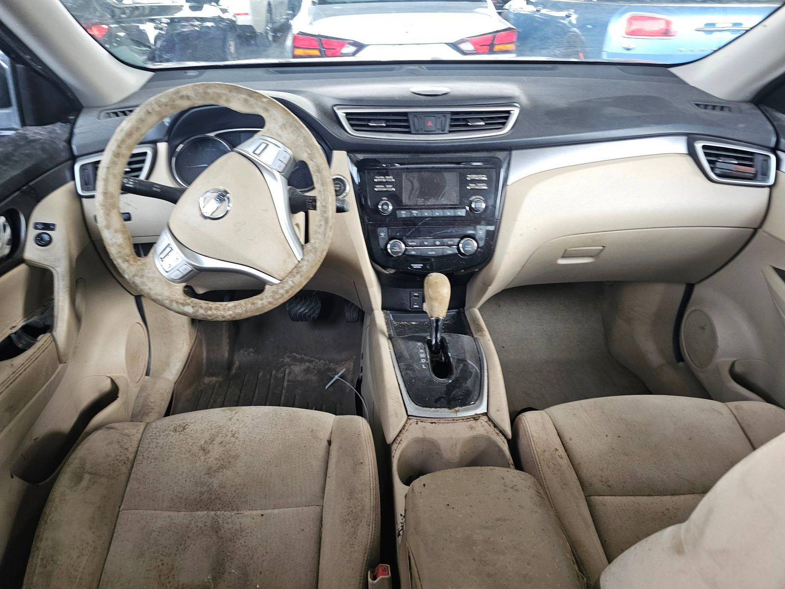 2015 NISSAN ROGUE — 174156 Miles — Lot 533930 — Souq - Marhaba Auctions Used Cars - Image 7