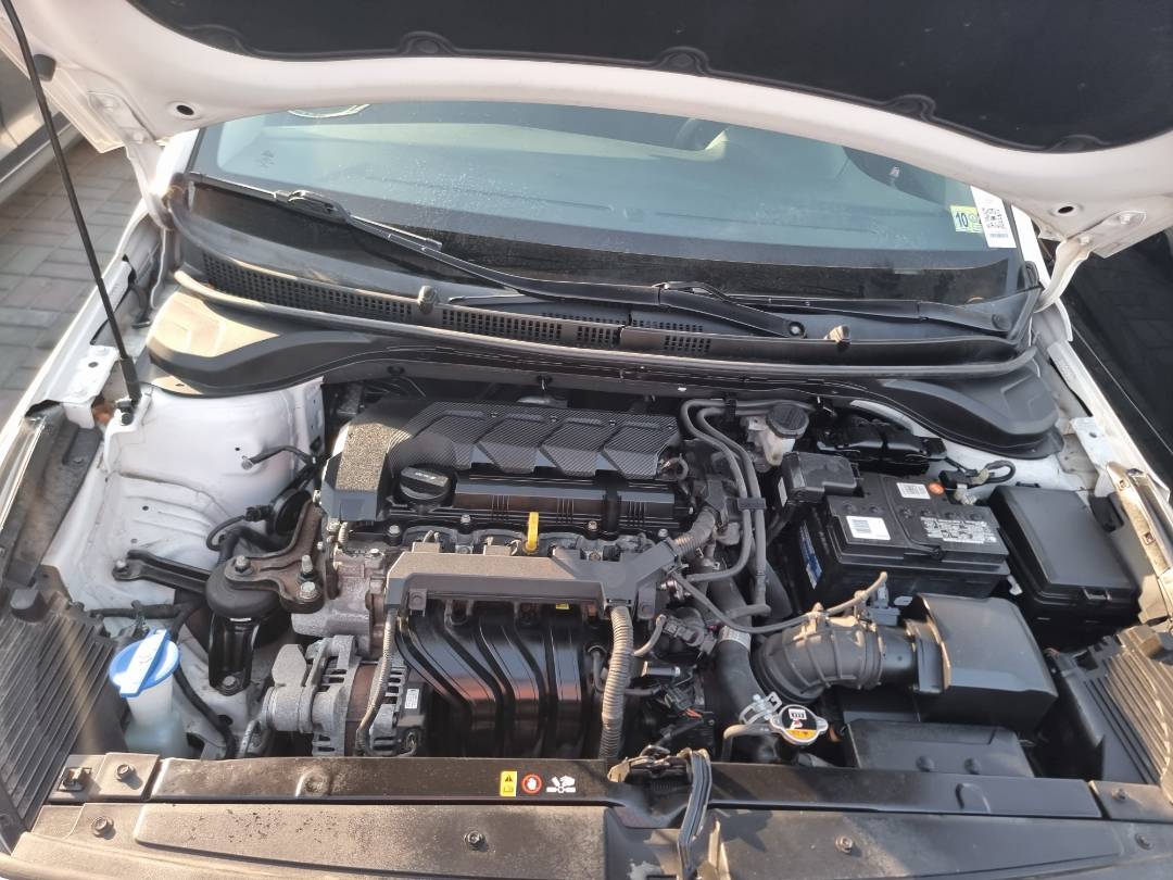 HYUNDAI ACCENT 2021 - Marhaba Auction Used Cars - Image 3