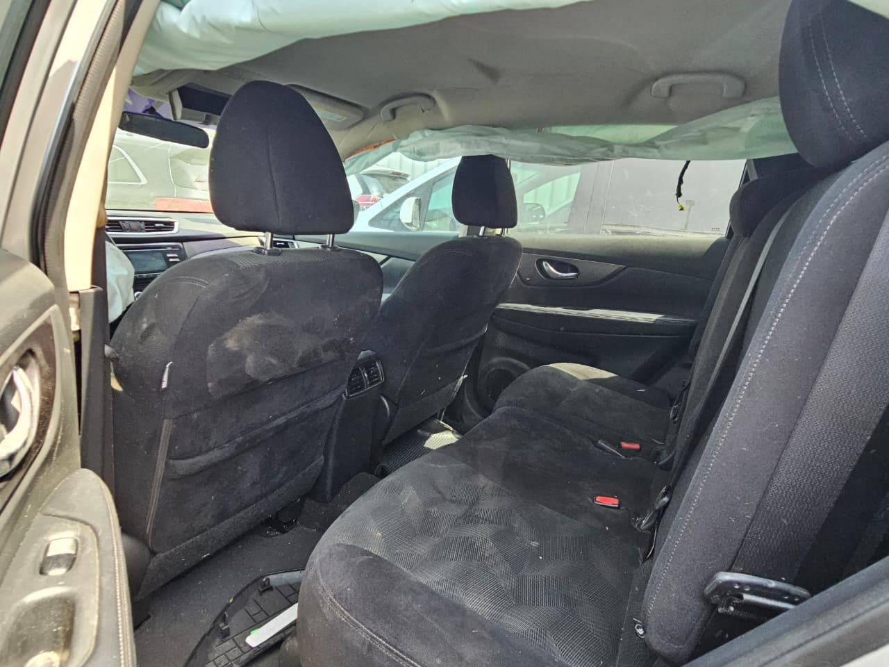 2016 NISSAN ROGUE — 113587 Miles — Lot GC918399 — Main - Marhaba Auctions Used Cars - Image 7