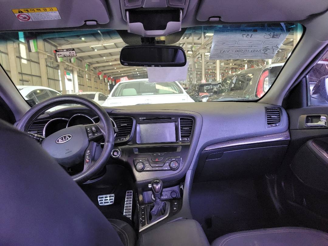 2011 KIA K5 — 182000 KM — Lot 114123 — Main - Marhaba Auctions Used Cars - Image 8