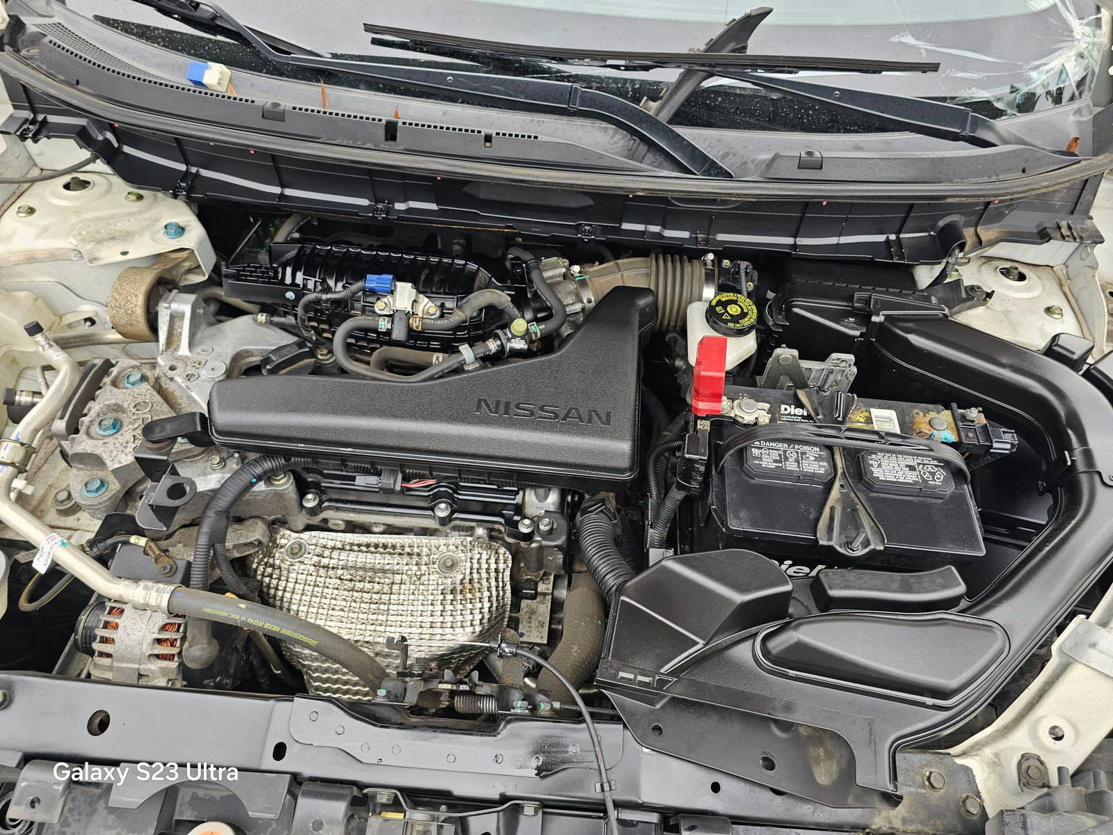 NISSAN ROGUE 2017 - Marhaba Auction Used Cars - Image 11