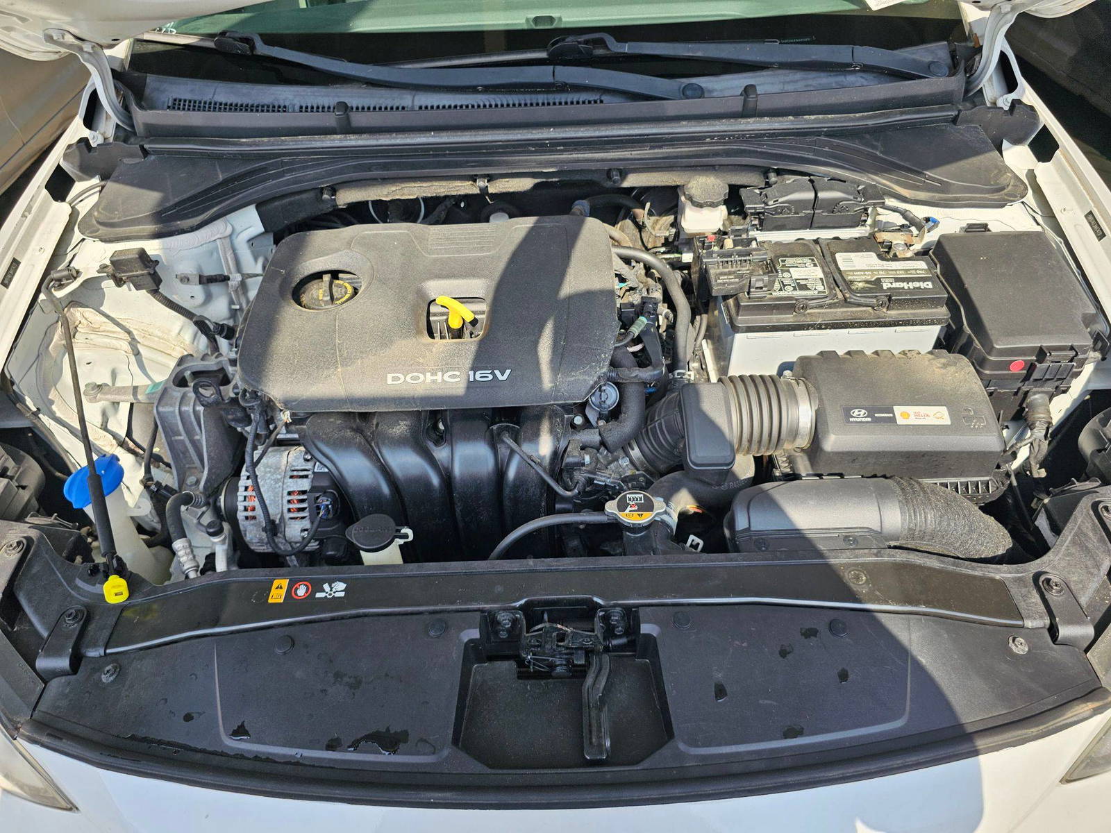 2017 HYUNDAI ELANTRA — 128842 Miles — Lot 350752 — Souq - Marhaba Auctions Used Cars - Image 10