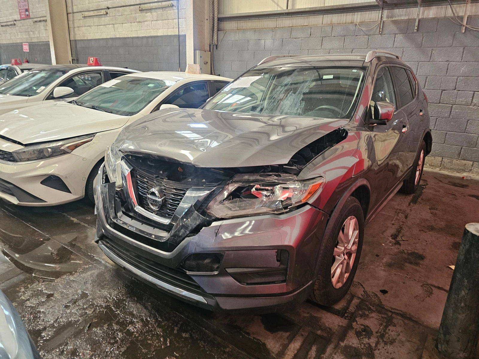 NISSAN ROGUE 2017 - Marhaba Auction Used Cars - Image 5