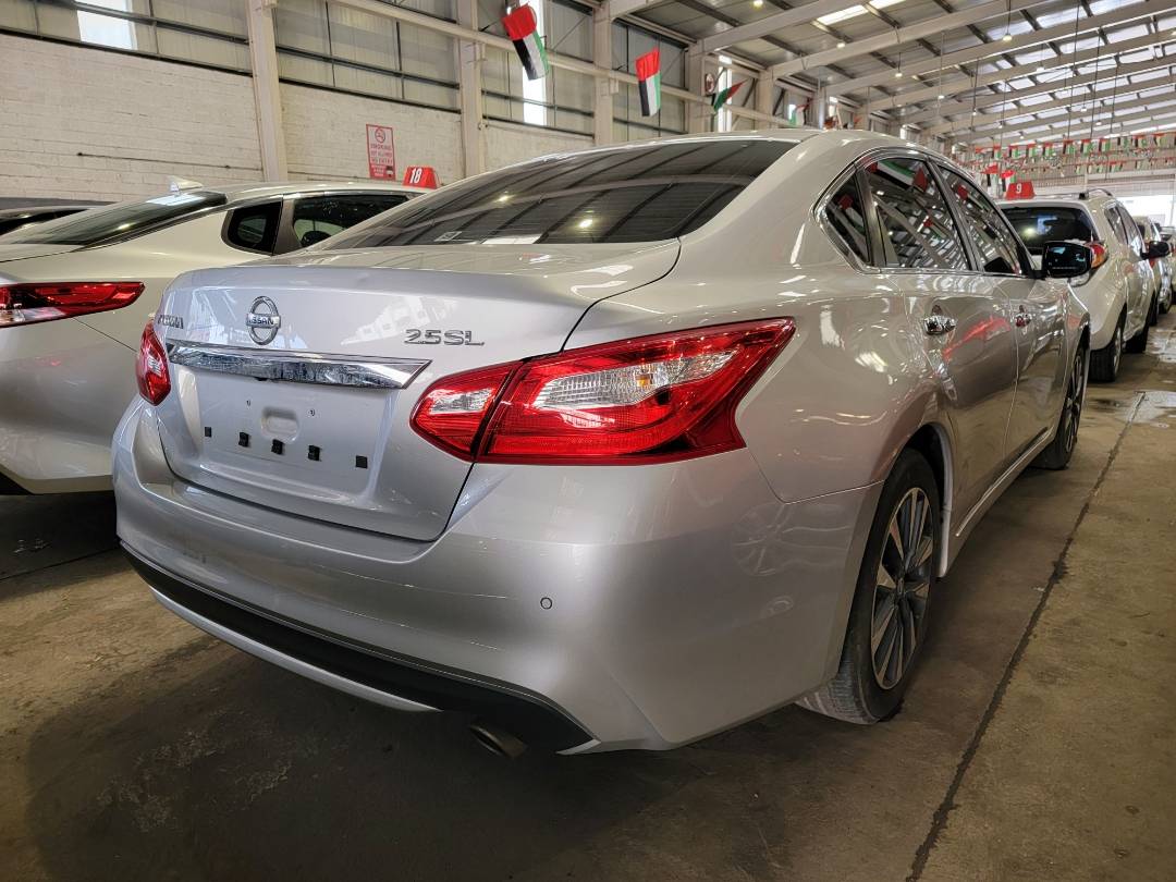 2017 NISSAN ALTIMA — 176595 KM — Lot 100055 — Main - Marhaba Auctions Used Cars - Image 3