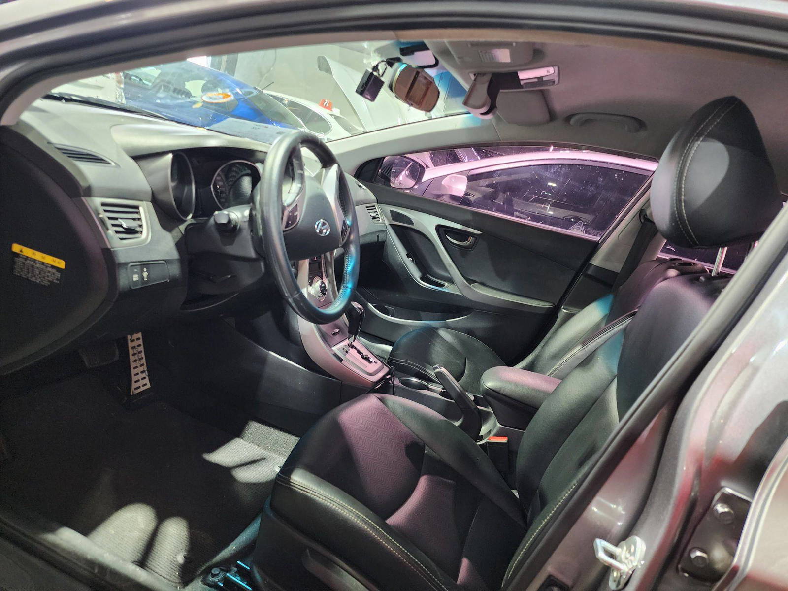 2012 HYUNDAI AVANTE — 105769 KM — Lot 562106 — Al Quoz - Marhaba Auctions Used Cars - Image 11