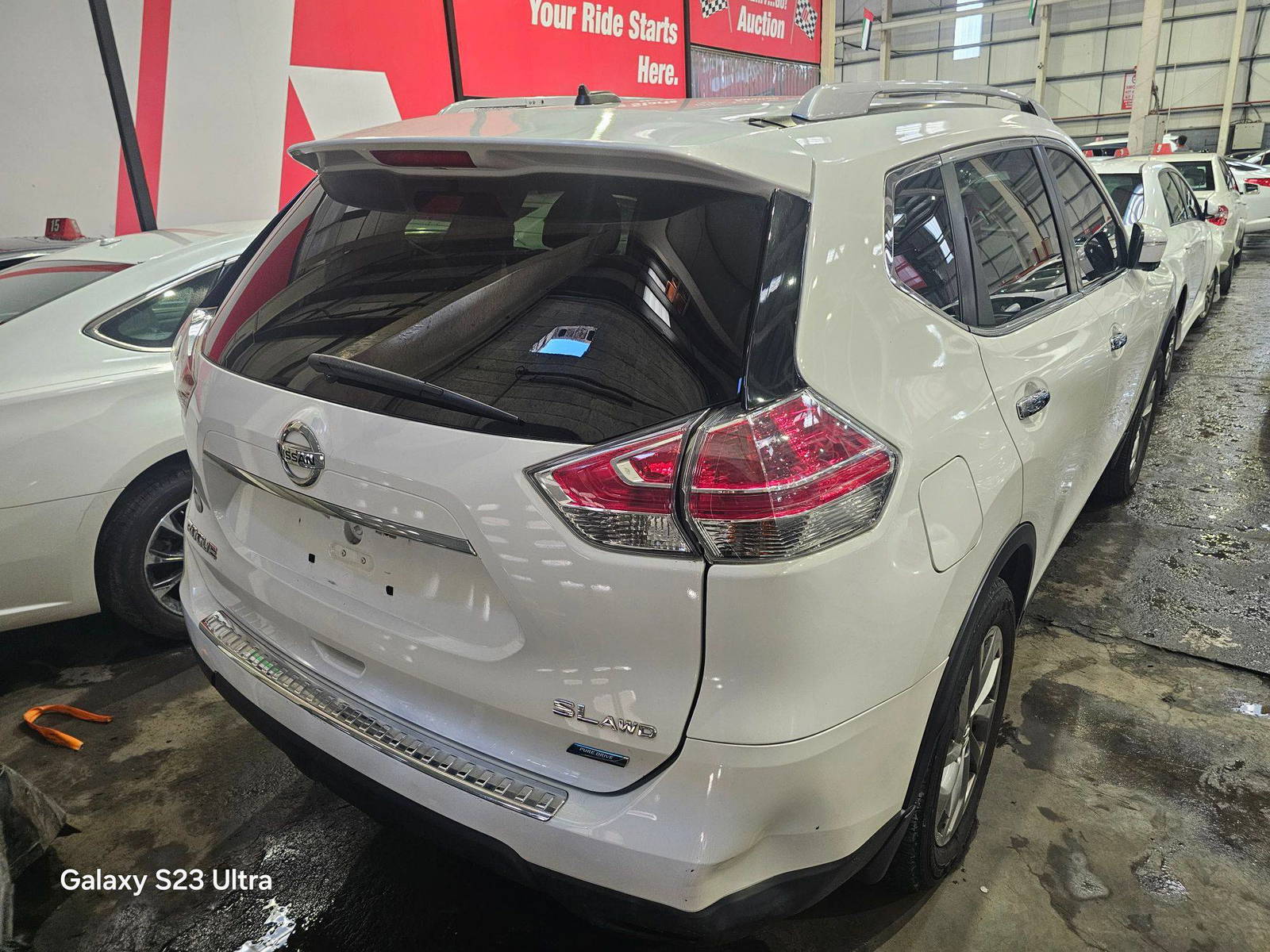 2014 NISSAN ROGUE — 166622 Miles — Lot V5EC870518 — Main - Marhaba Auctions Used Cars - Image 4