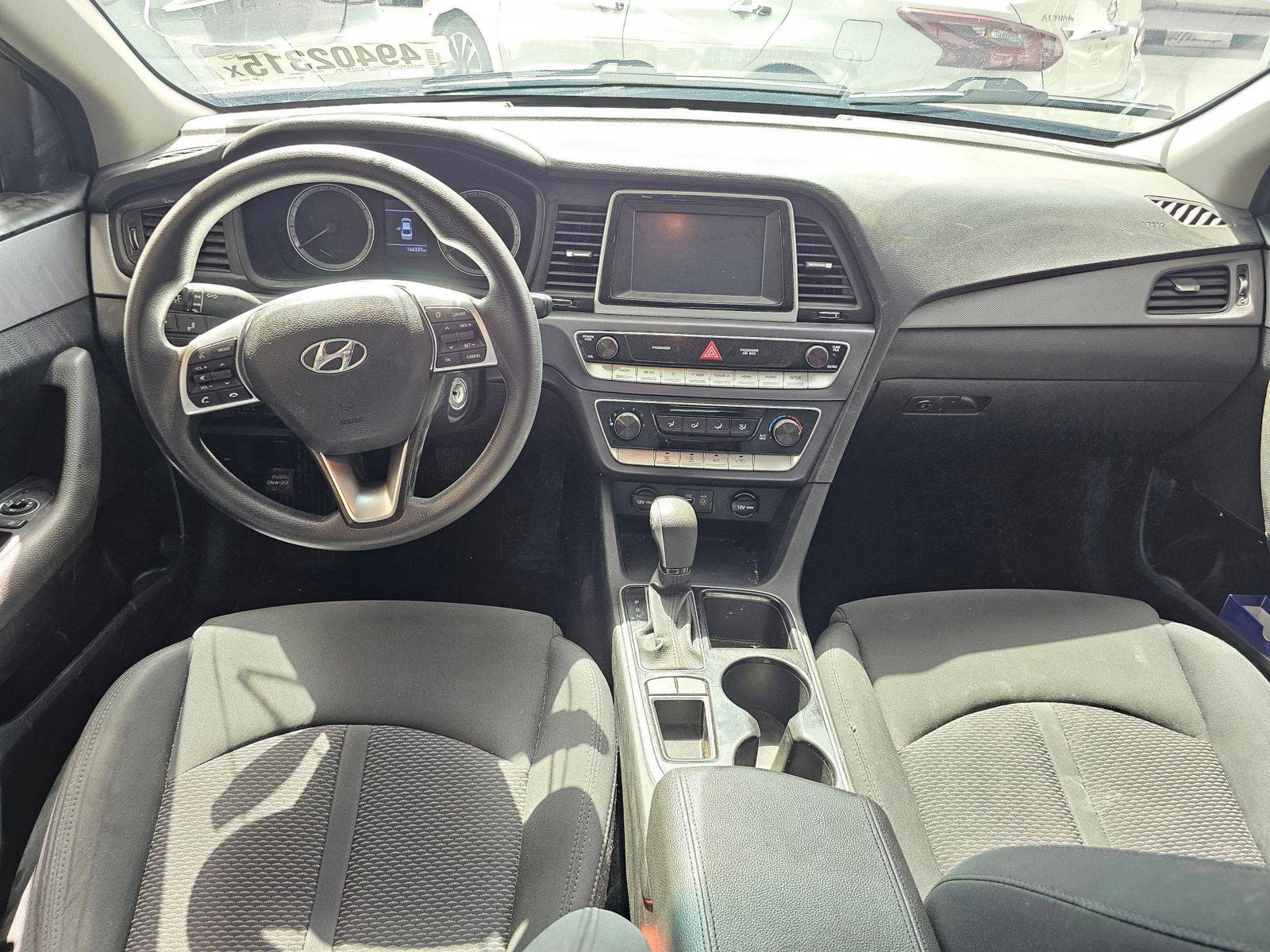 2018 HYUNDAI SONATA — 166339 Miles — Lot 49402315 — Souq - Marhaba Auctions Used Cars - Image 6