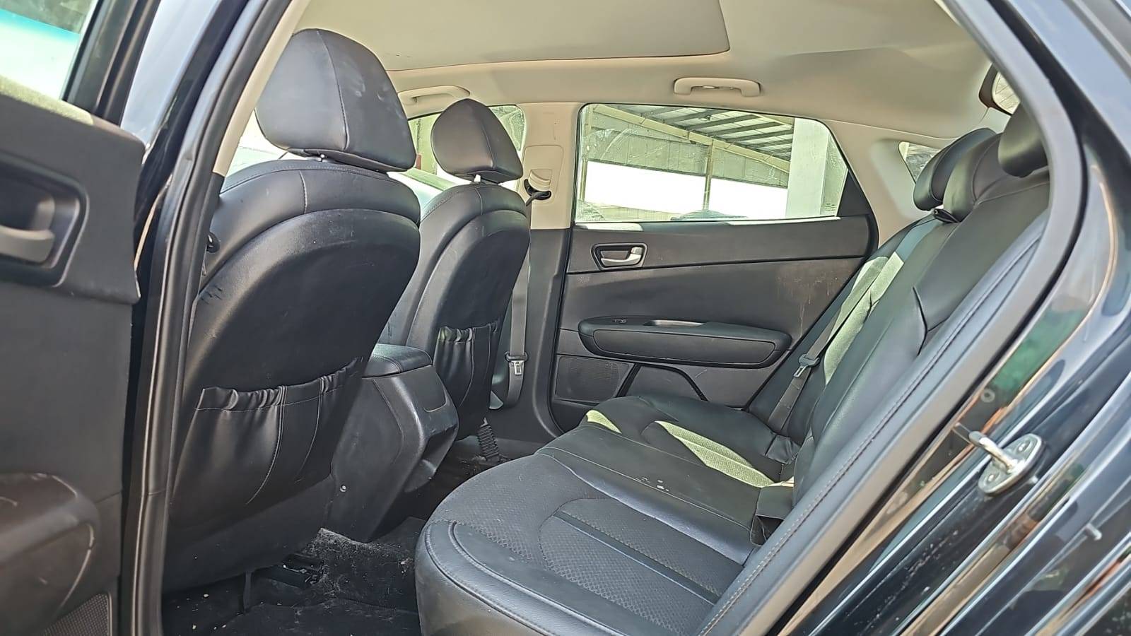 2018 KIA OPTIMA — 119515 Miles — Lot 218939 — Souq - Marhaba Auctions Used Cars - Image 9