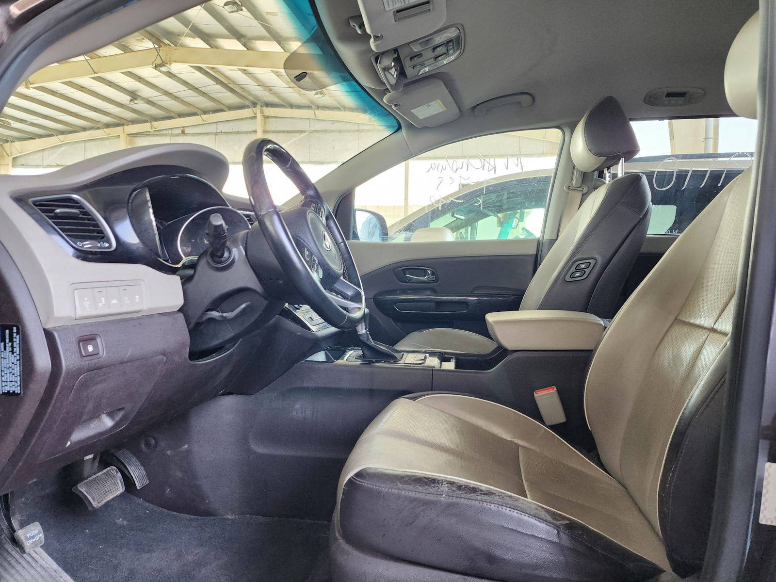 2018 KIA SEDONA — 163672 Miles — Lot 39149110 — Main - Marhaba Auctions Used Cars - Image 8