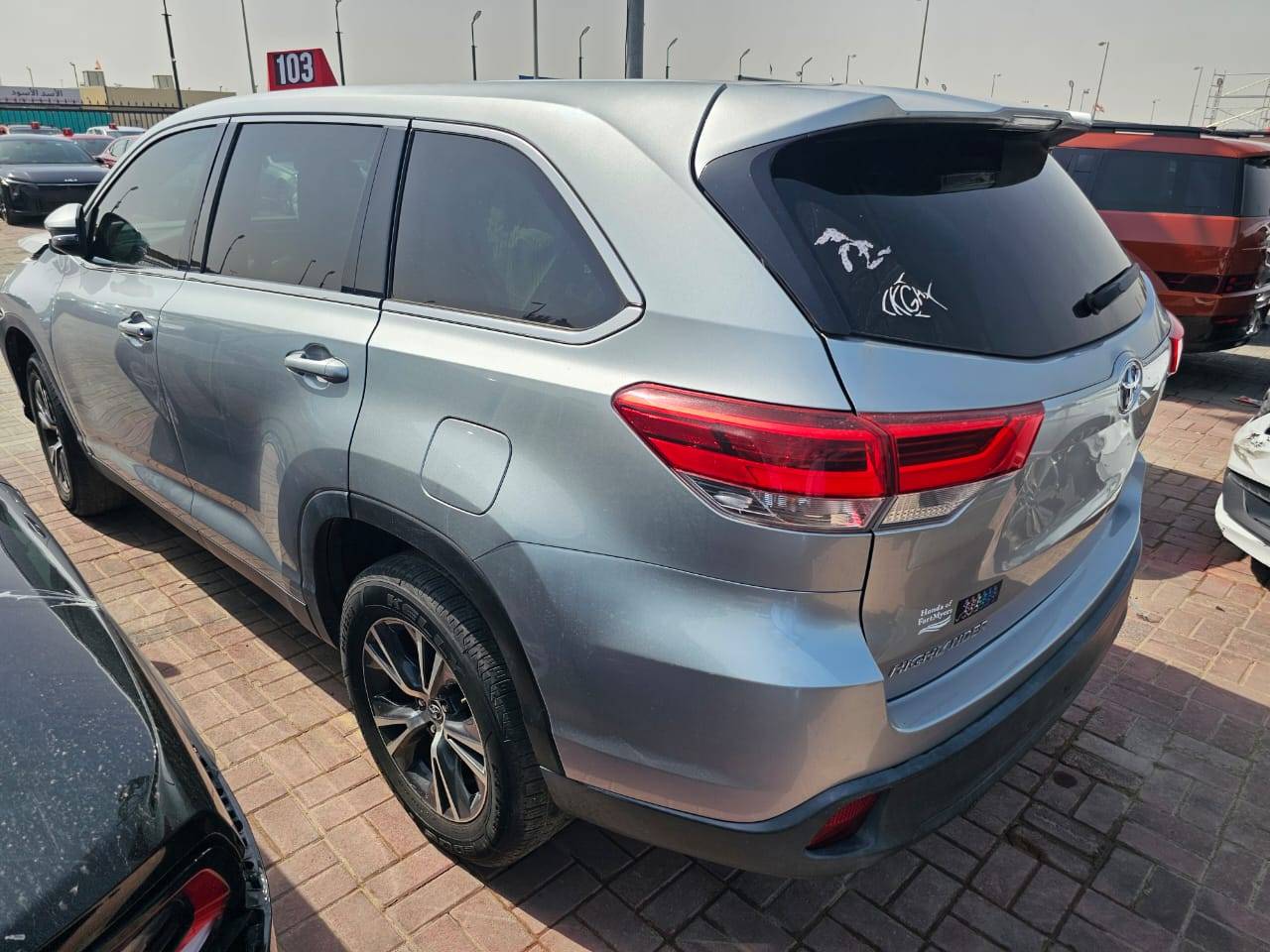 TOYOTA HIGHLANDER 2019 - Marhaba Auction Used Cars - Image 9
