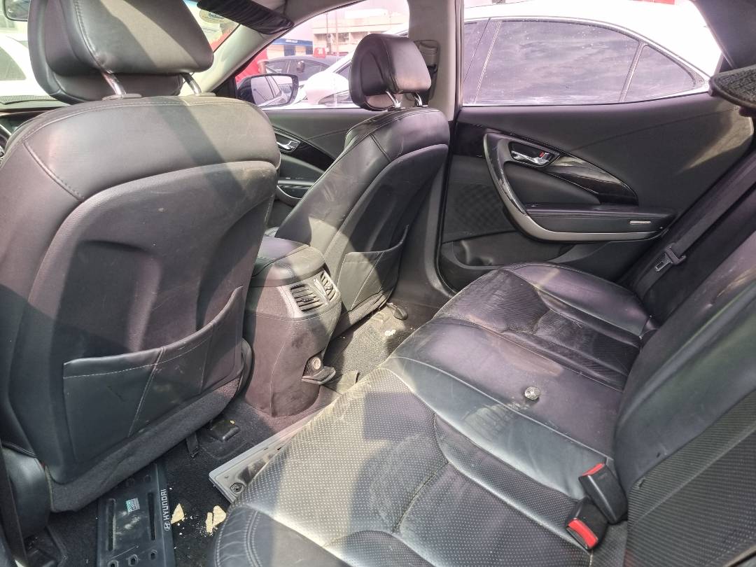 HYUNDAI GRANDEUR 2011 - Marhaba Auction Used Cars - Image 6