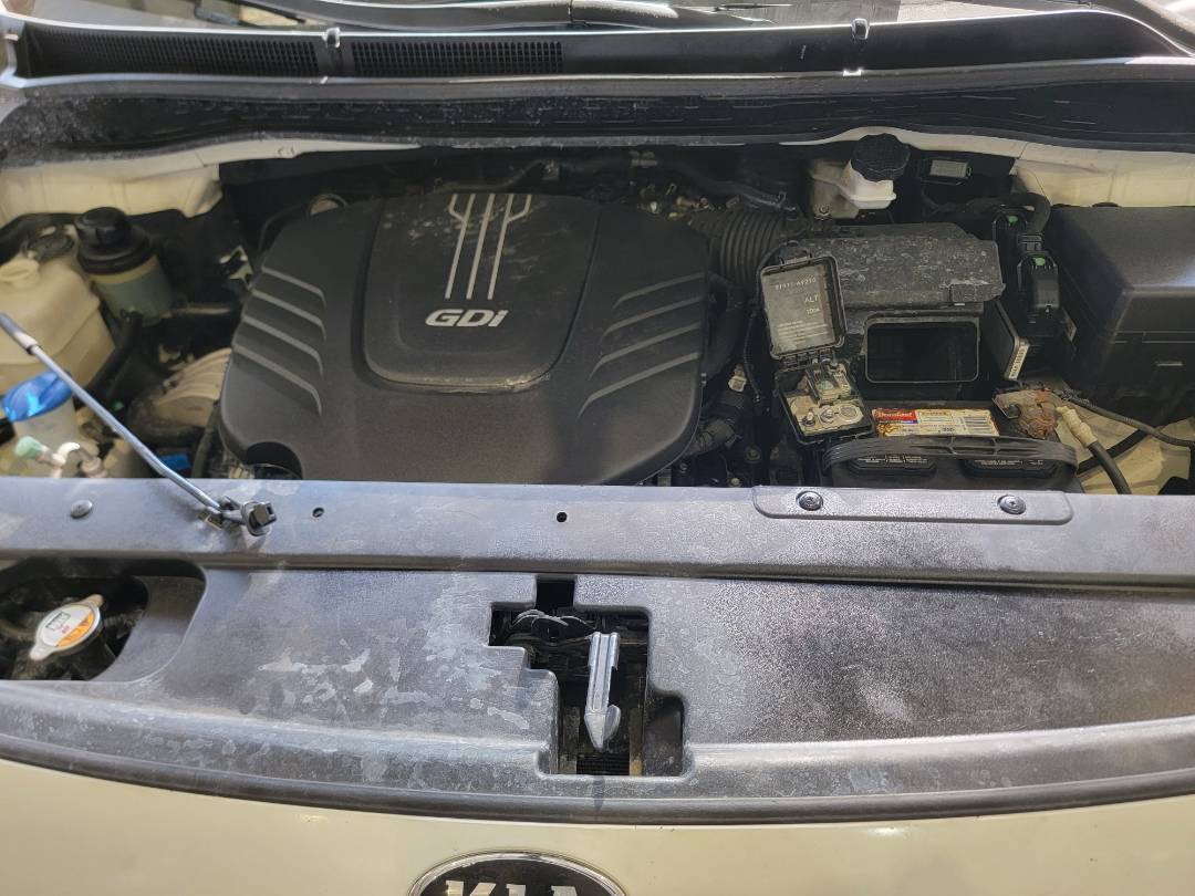 2015 KIA SEDONA — 186321 Miles — Lot 041846 — Main - Marhaba Auctions Used Cars - Image 11