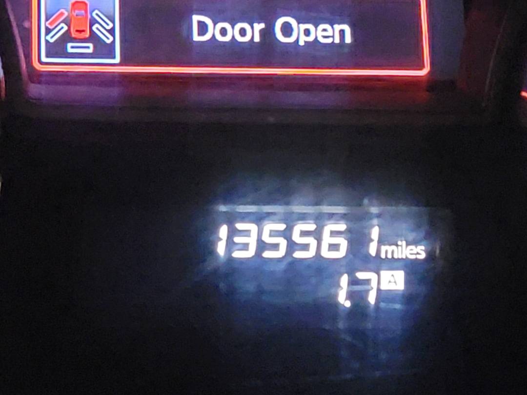 NISSAN PATHFINDER 2015 - Marhaba Auction Used Cars - Image 10