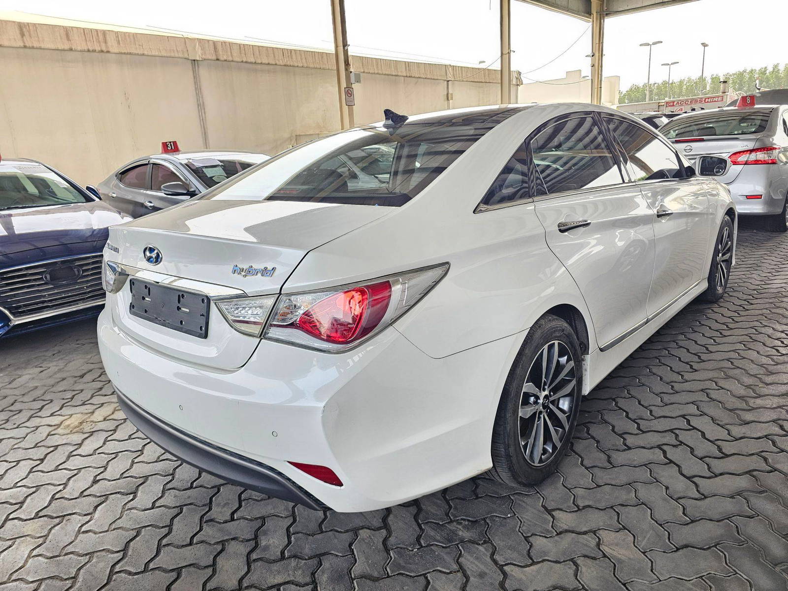 HYUNDAI SONATA 2012 - Marhaba Auction Used Cars - Image 4