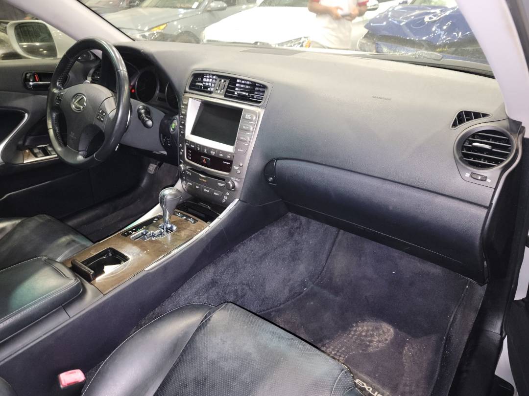 2010 LEXUS IS 250 — 225734 Miles — Lot 5127602 - Marhaba Auctions Used Cars - Image 6