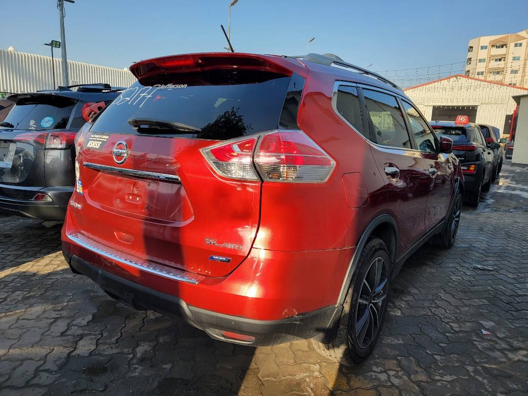 2014 NISSAN ROGUE — 179384 Miles — Lot V3EC852177 — Main - Marhaba Auctions Used Cars - Image 3