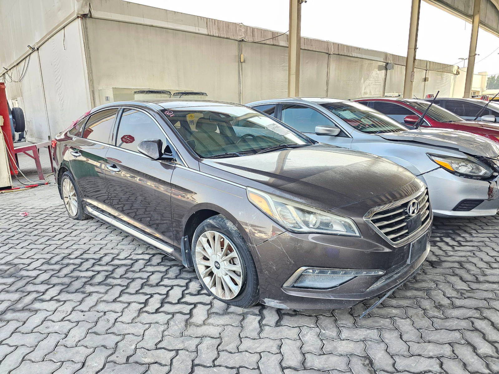 2015 HYUNDAI SONATA — 179465 Miles — Lot H190318 — Souq - Marhaba Auctions Used Cars - Image 4