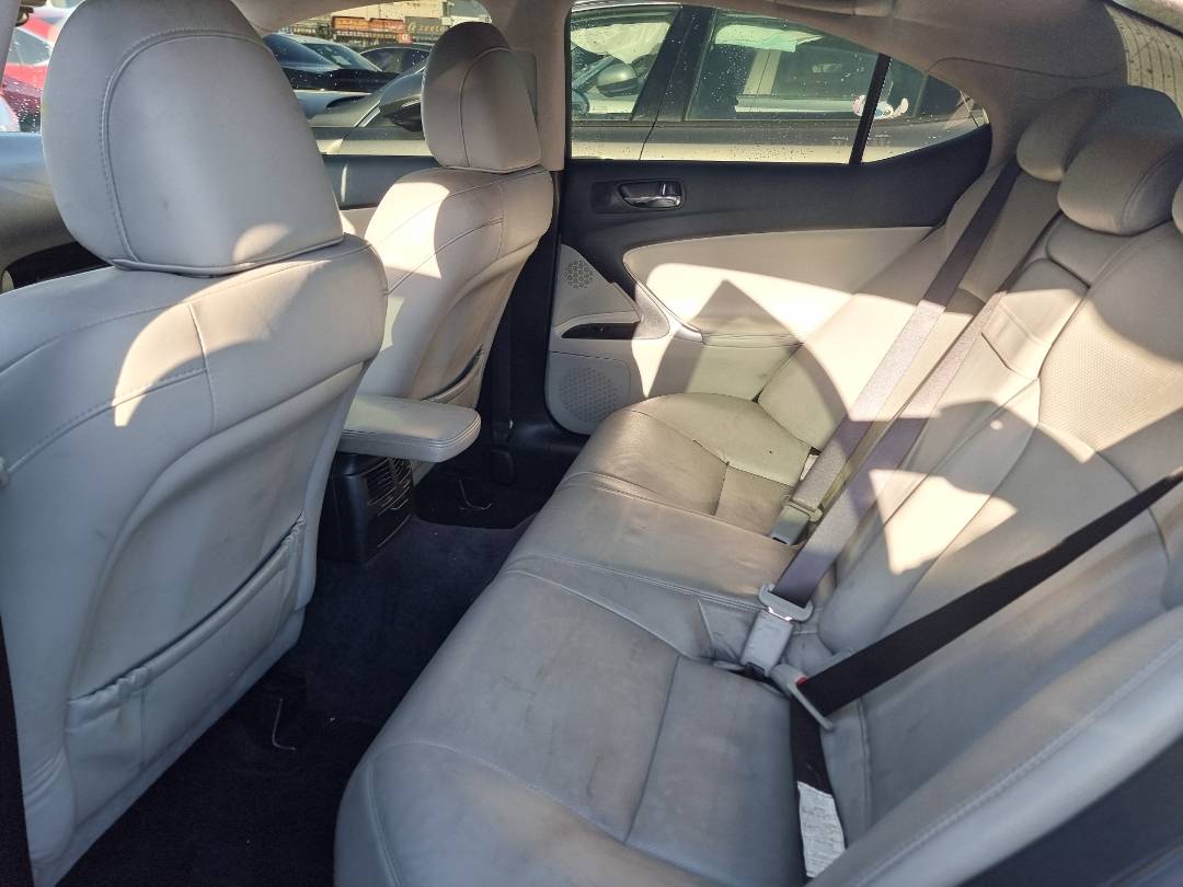 2008 LEXUS IS 250 — 205754 Miles — Lot 074399 — Ind. 12 - Marhaba Auctions Used Cars - Image 6