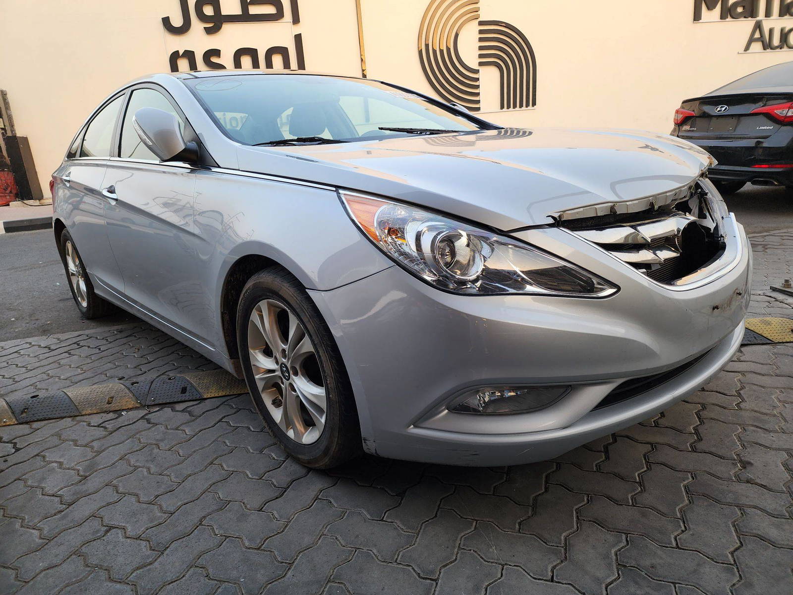 2012 HYUNDAI SONATA — 131661 Miles — Lot 41637274 — Souq - Marhaba Auctions Used Cars - Image 9