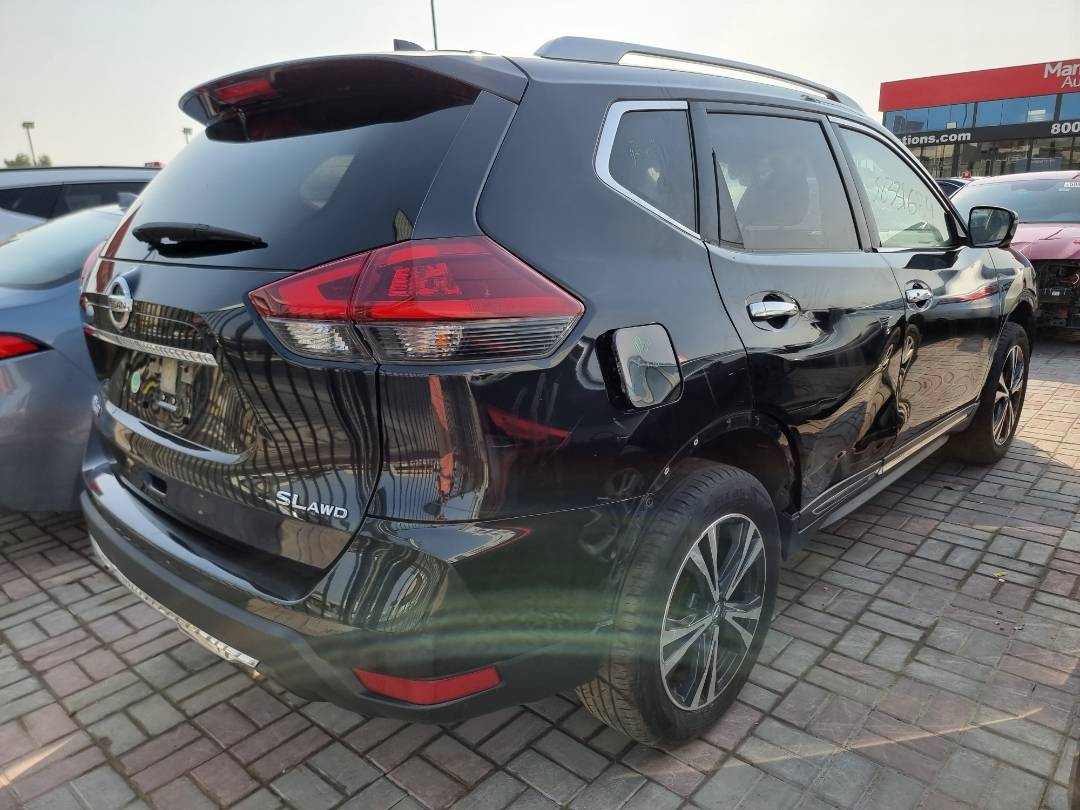2018 NISSAN ROGUE — 137363 Miles — Lot 2154877 — Ind. 12 - Marhaba Auctions Used Cars - Image 3