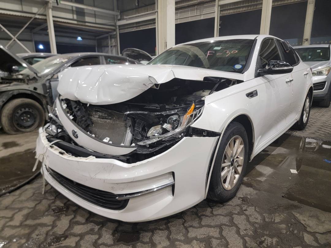 2016 KIA OPTIMA — 96076 Miles — Lot 37616416 - Marhaba Auctions Used Cars - Image 10