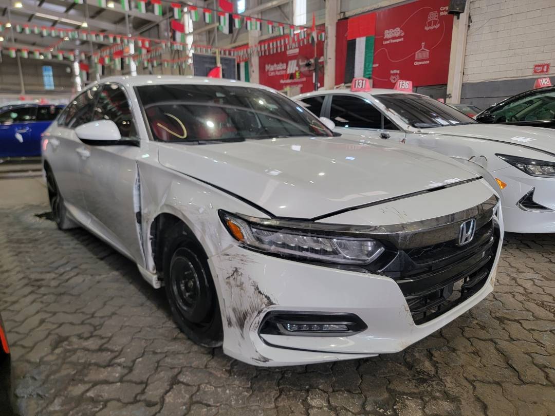 2018 HONDA ACCORD — 83223 Miles — Lot 35JA211763 — Main - Marhaba Auctions Used Cars - Image 5