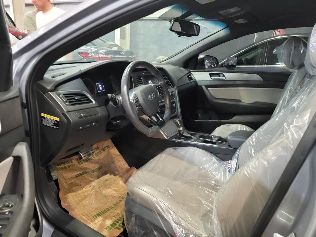 2017 HYUNDAI SONATA — 142790 Miles — Lot HH580527 — Main - Marhaba Auctions Used Cars - Image 6