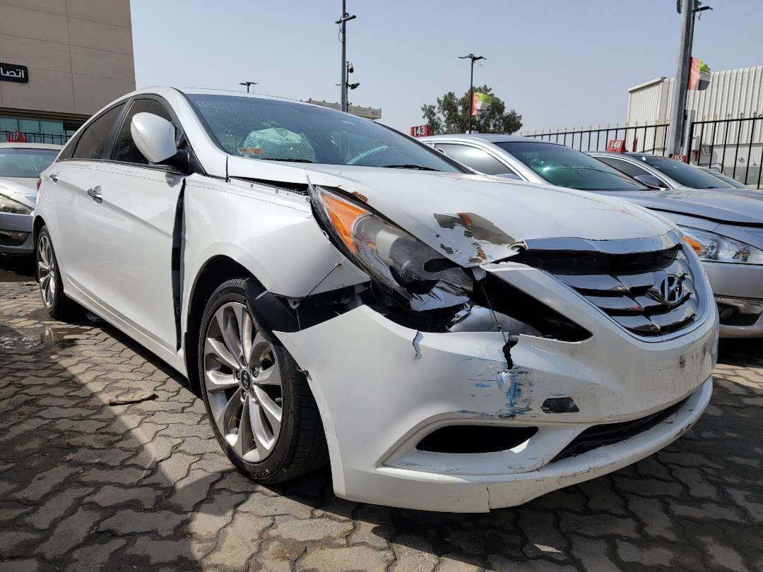 2013 HYUNDAI SONATA — 111090 Miles — Lot DH690129 - Marhaba Auctions Used Cars - Image 7