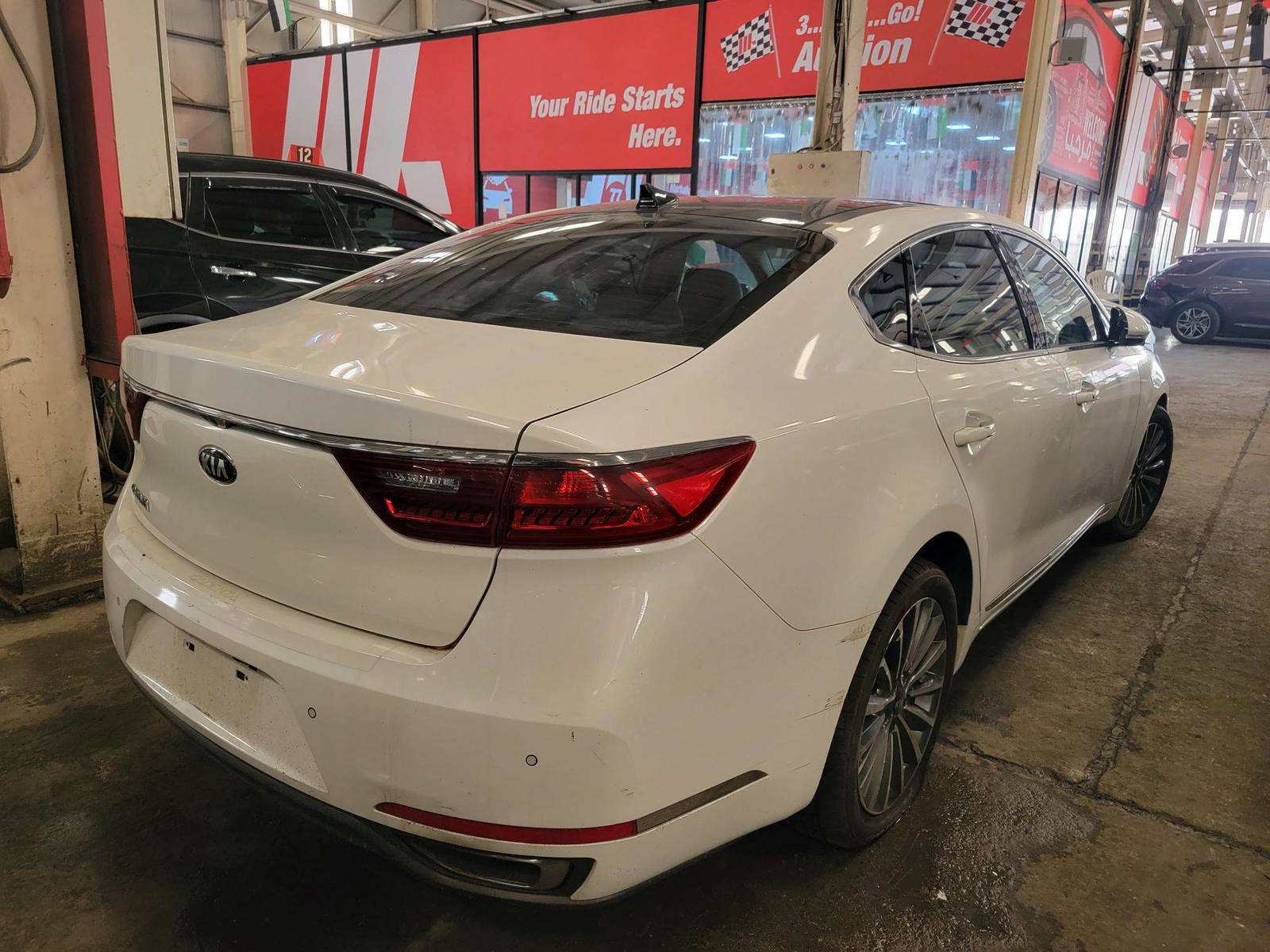 2017 KIA CADENZA — 137980 Miles — Lot 70987505 — Main - Marhaba Auctions Used Cars - Image 5