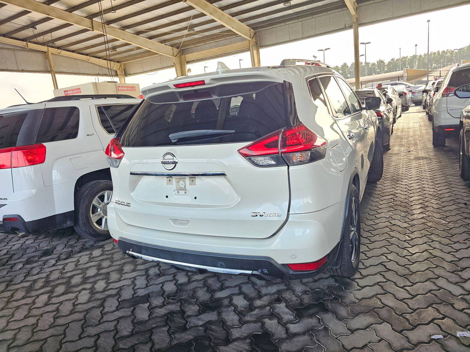 NISSAN ROGUE 2020 - Marhaba Auction Used Cars - Image 4