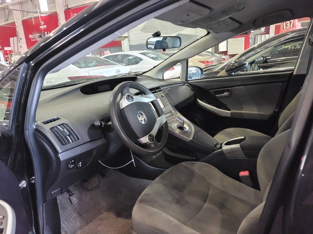 2012 TOYOTA PRIUS — 189277 Miles — Lot C5433238 — Main - Marhaba Auctions Used Cars - Image 6
