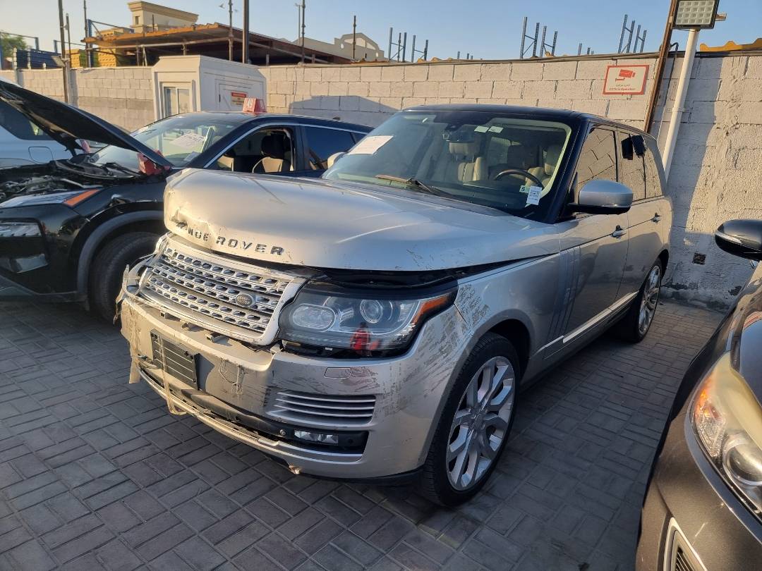 LAND ROVER RANGE ROVER SUPERCHARGED 2015 - Marhaba Auction Used Cars - Image 3