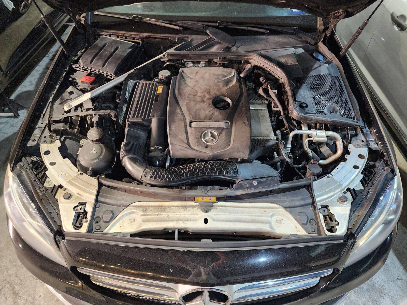 MERCEDES BENZ C300 2016 - Marhaba Auction Used Cars - Image 15