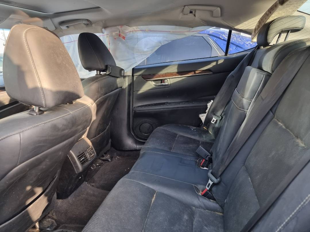 2013 LEXUS ES 350 — 174 596 Miles — Lot 68956 — Ind. 12 - Marhaba Auctions Used Cars - Image 5