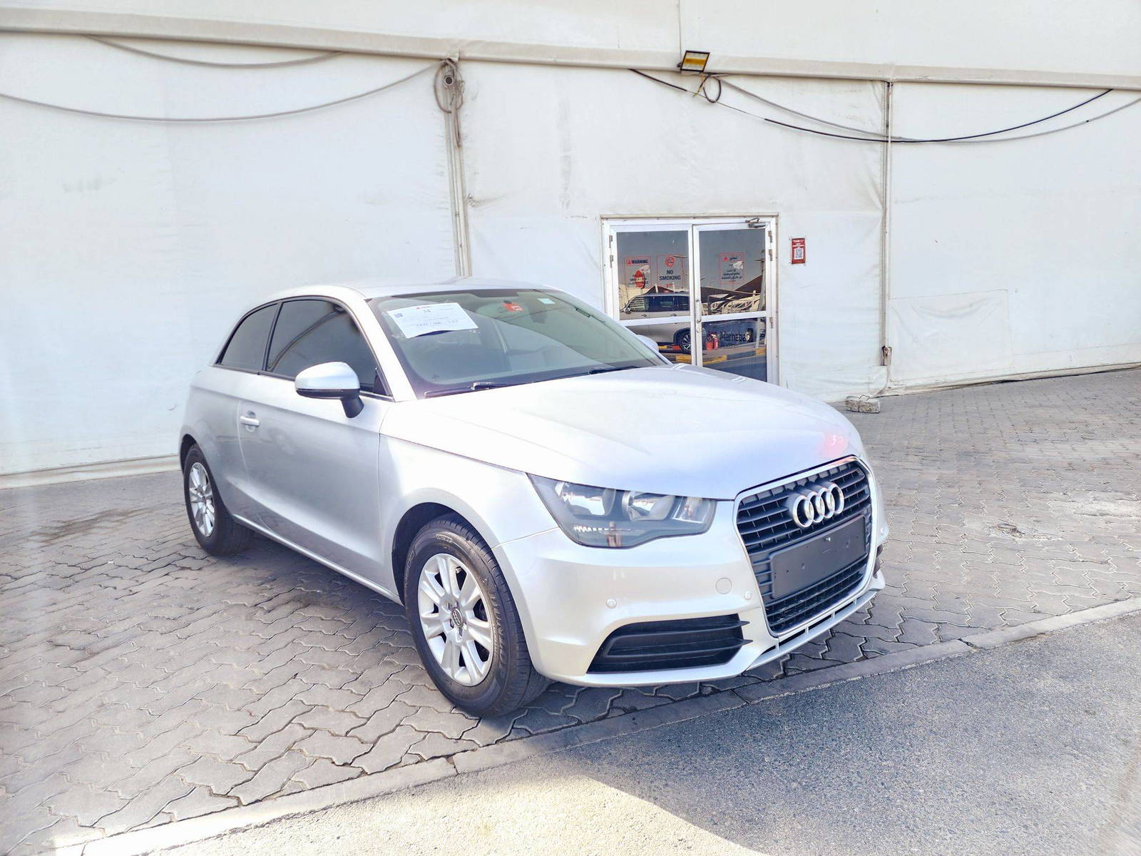 2014 AUDI A1 — 173138 KM — Lot AFT2EB019789 — Souq - Marhaba Auctions Used Cars - Image 5