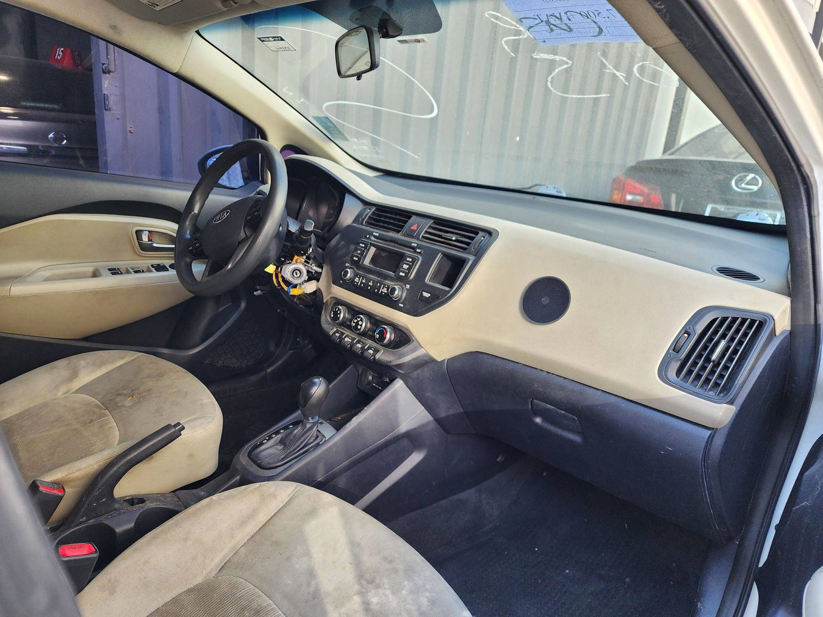 2012 KIA RIO — 202983 Miles — Lot 823695 — Souq - Marhaba Auctions Used Cars - Image 8