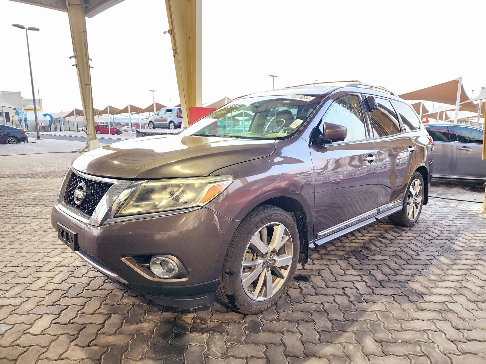 2015 NISSAN PATHFINDER — 206220 Miles — Lot 61009904 — Souq - Marhaba Auctions Used Cars - Image 4