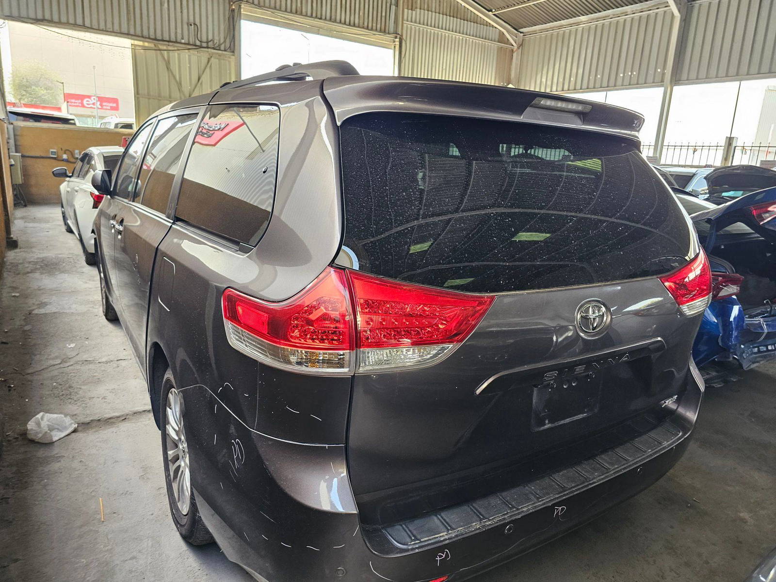 TOYOTA SIENNA 2011 - Marhaba Auction Used Cars - Image 4