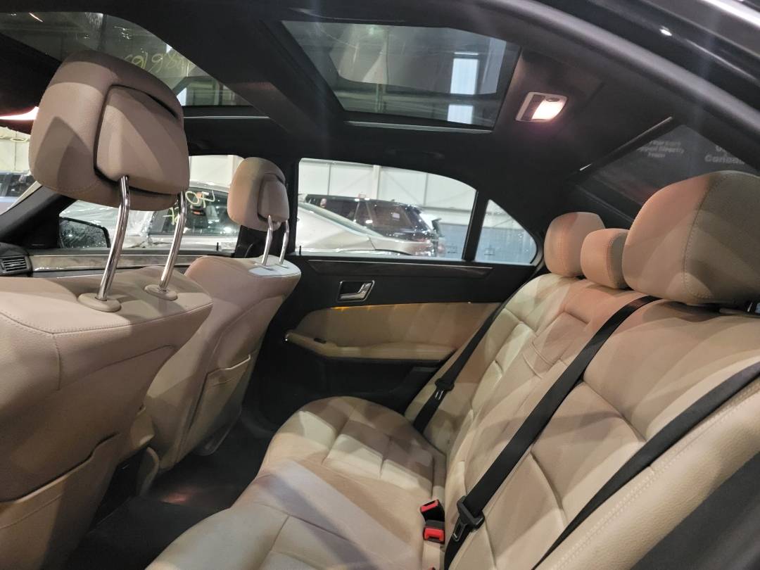 2010 MERCEDES BENZ E 350 — 208166 Miles — Lot 40386765 — Main - Marhaba Auctions Used Cars - Image 7