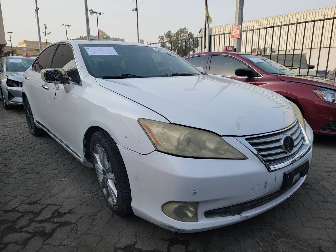 2012 LEXUS ES 350 — 116975 Miles — Lot 8C2497904 — Main - Marhaba Auctions Used Cars - Image 4