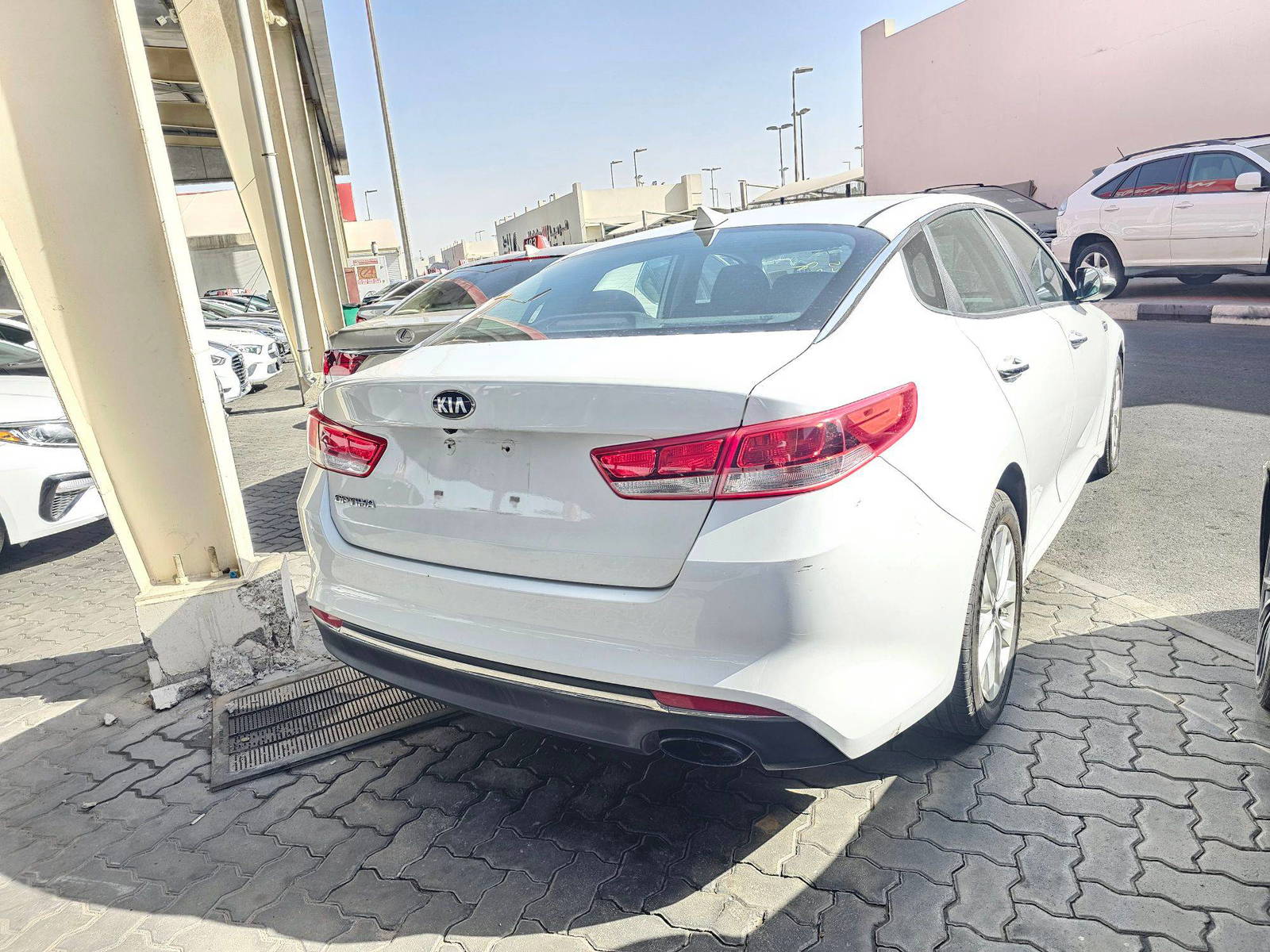 2016 KIA OPTIMA — 138081 Miles — Lot 896980 — Souq - Marhaba Auctions Used Cars - Image 6