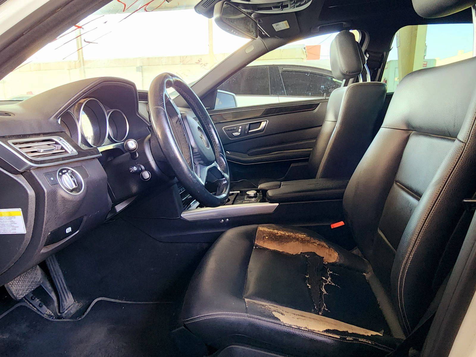 2014 MERCEDES BENZ E 350 — 128268 Miles — Lot A921886 — Ind. 12 - Marhaba Auctions Used Cars - Image 9