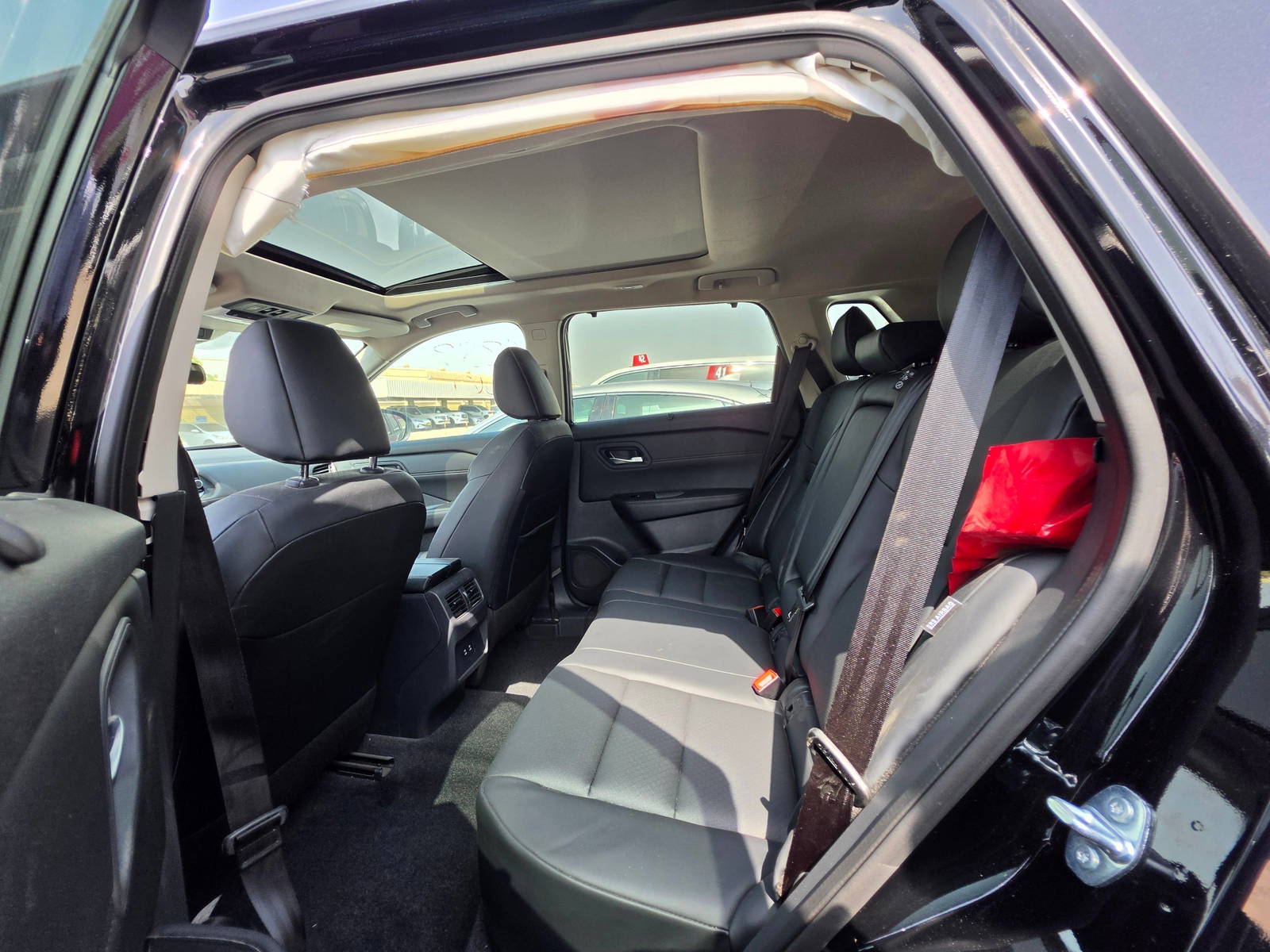 2025 NISSAN ROGUE — 6978 Miles — Lot B0SC870781 - Marhaba Auctions Used Cars - Image 8