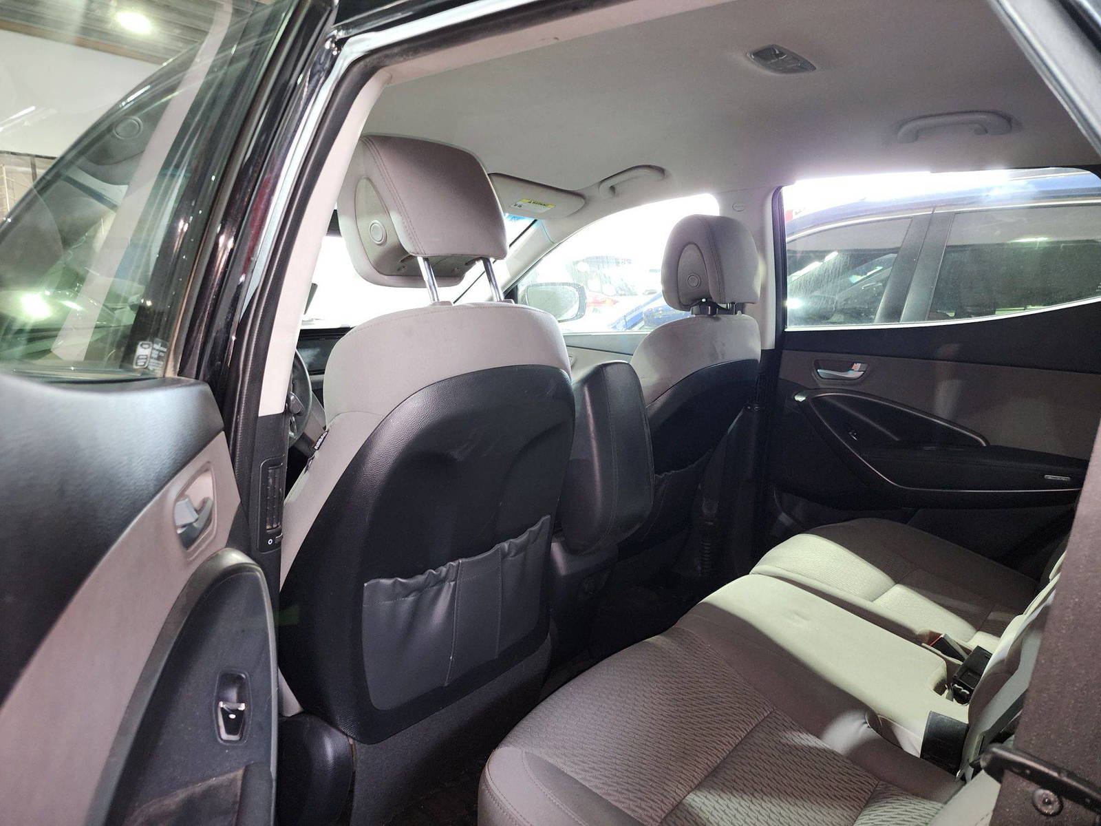 HYUNDAI SANTA FE SPORT 2017 - Marhaba Auction Used Cars - Image 5